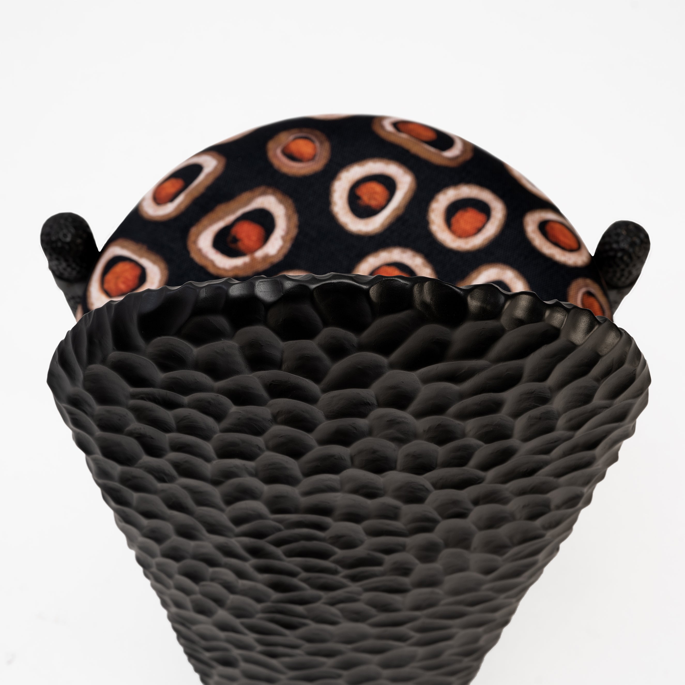 Naughty By Nature • Black • The Seed